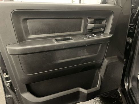 Used 2018 RAM 1500 Express w/ Express Value Package image 15