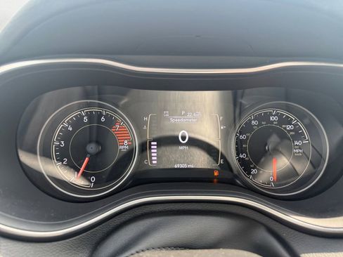 Used 2022 Jeep Cherokee Latitude AWD/4WD image 20
