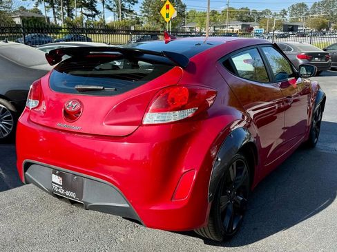 Used 2013 Hyundai Veloster FWD image 9