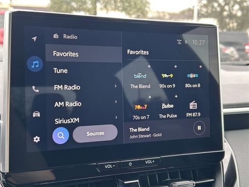 Used 2025 Toyota Corolla SE image 30