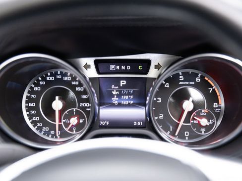 Used 2015 Mercedes-Benz SL 63 AMG w/ Driver Assistance Package image 91