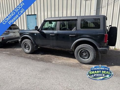 Used 2022 Ford Bronco Black Diamond AWD/4WD image 3