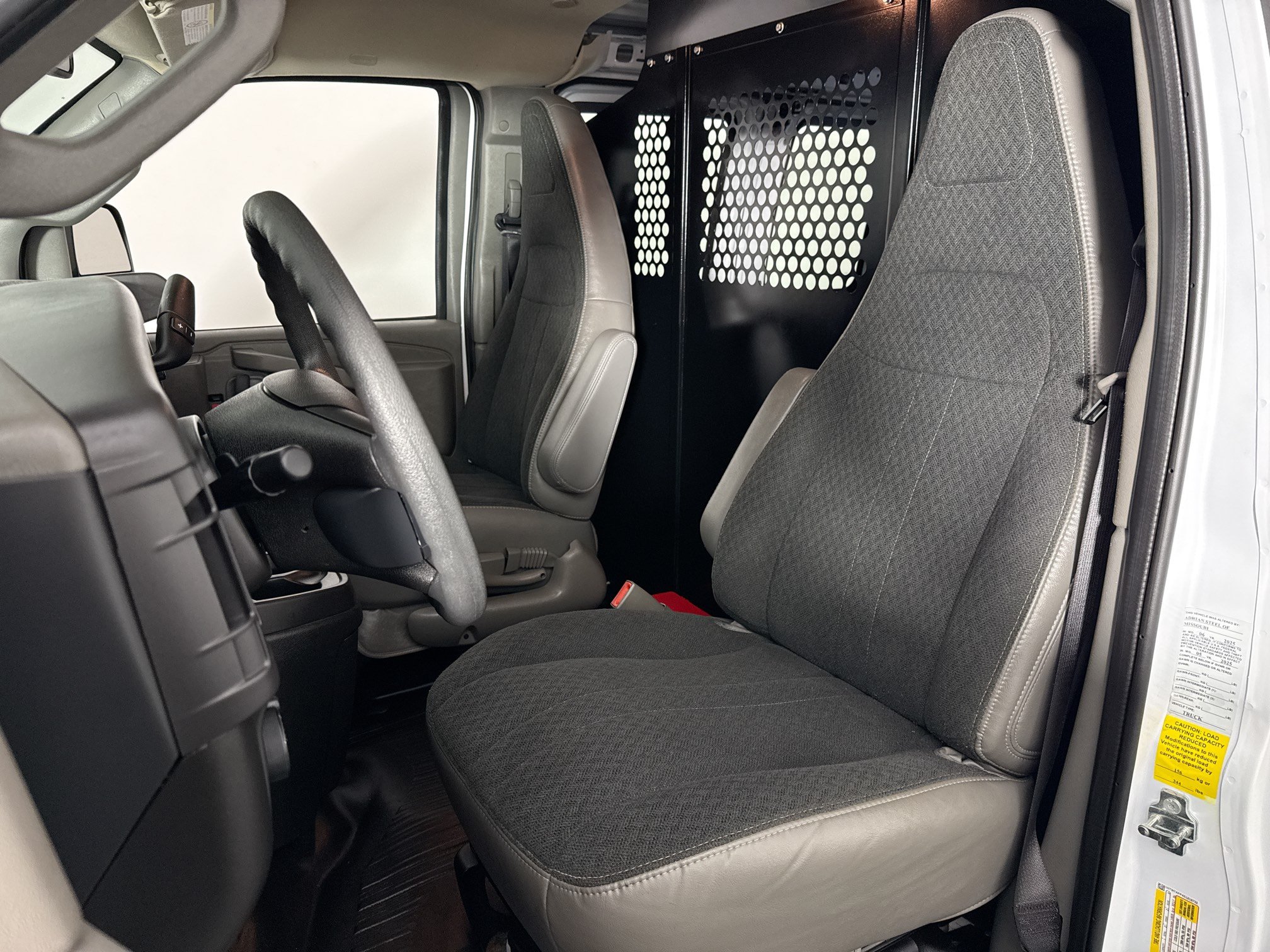Used 2025 GMC Savana 2500 w/ Driver Convenience Package RWD image 20