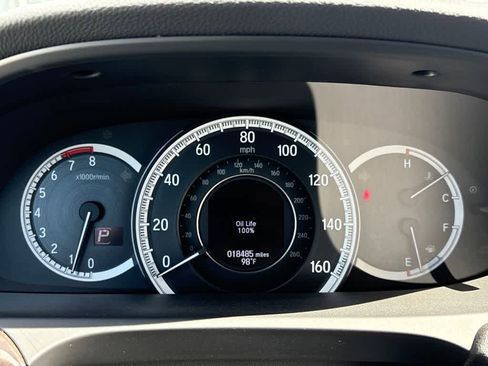 Used 2016 Honda Accord EX-L image 10