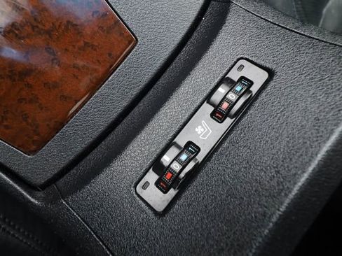 Used 2011 Lexus ES 350 image 8