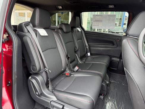 New 2026 Honda Odyssey Sport-L image 10
