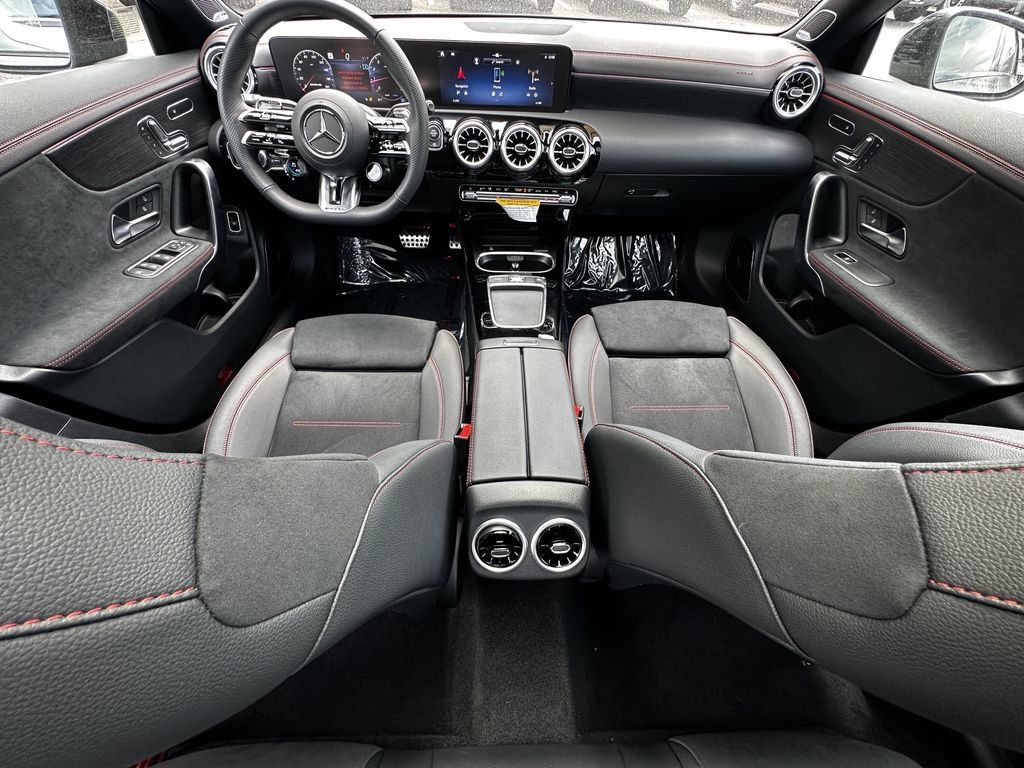 New 2025 Mercedes-Benz CLA 35 AMG 4MATIC image 26