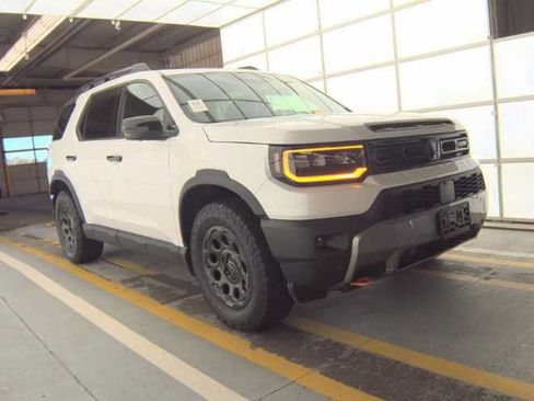 Used 2026 Honda Passport TrailSport Elite image 3