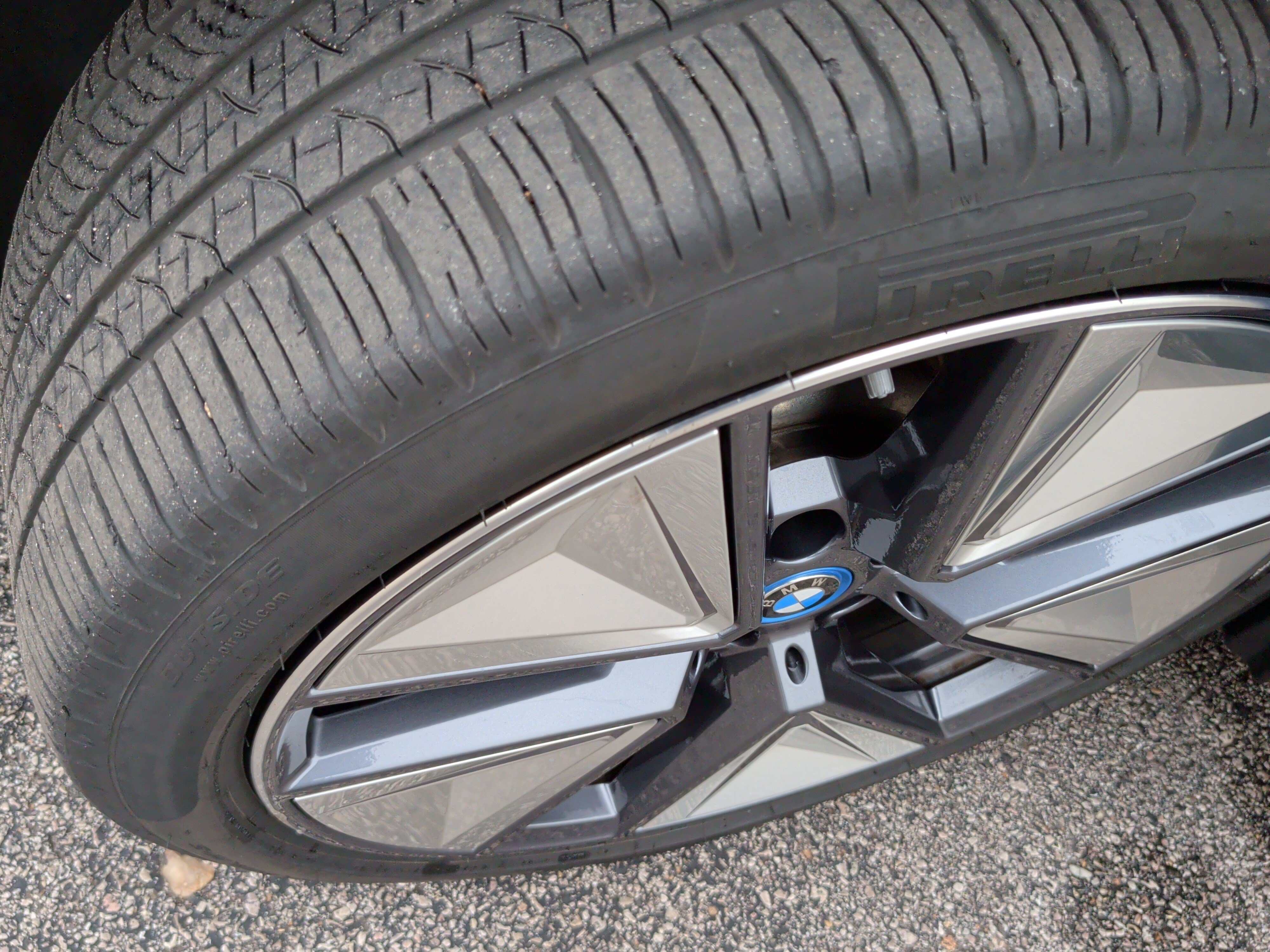 Used 2023 BMW i4 eDrive35 w/ Premium Package RWD image 13