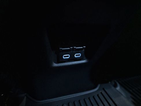 Certified 2023 Toyota RAV4 XLE Premium image 39