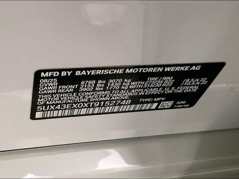Used 2026 BMW X6 M60i w/ Executive Package AWD/4WD image 13