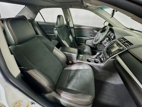 Used 2016 Toyota Camry XSE w/ Moonroof Package FWD image 29