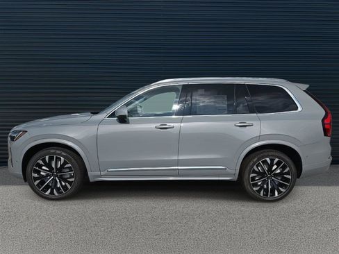 New 2026 Volvo XC90 B6 Plus w/ Protection Package Premier AWD/4WD image 3