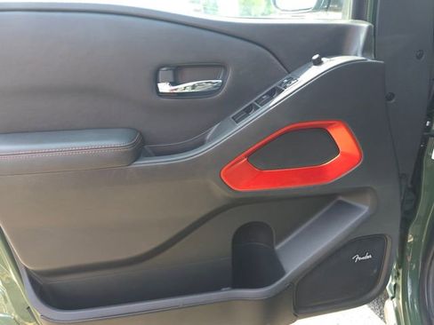 Used 2023 Nissan Frontier PRO-4X w/ Pro-4X Premium Package image 8