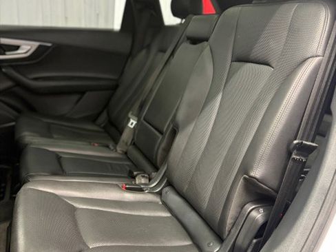 Used 2019 Audi Q7 2.0T Premium Plus AWD/4WD image 14