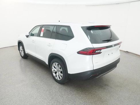 New 2026 Toyota Grand Highlander Limited image 19