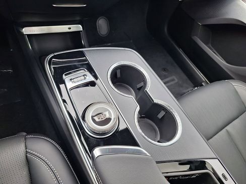 New 2026 Cadillac Lyriq Premium Luxury image 15