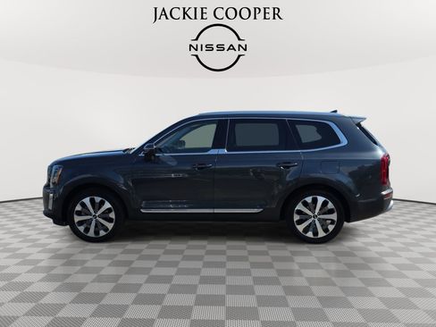 Used 2020 Kia Telluride EX w/ EX Premium Package FWD image 8