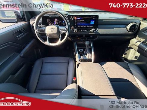 Used 2026 Chevrolet Colorado Trail Boss AWD/4WD image 9