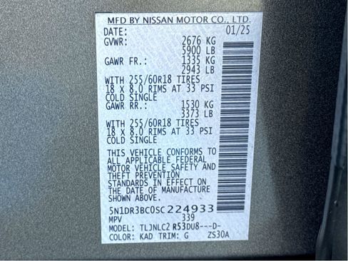 Used 2025 Nissan Pathfinder SV image 26