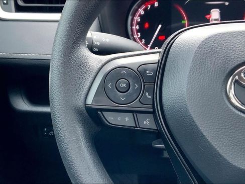 Used 2025 Toyota RAV4 LE image 23