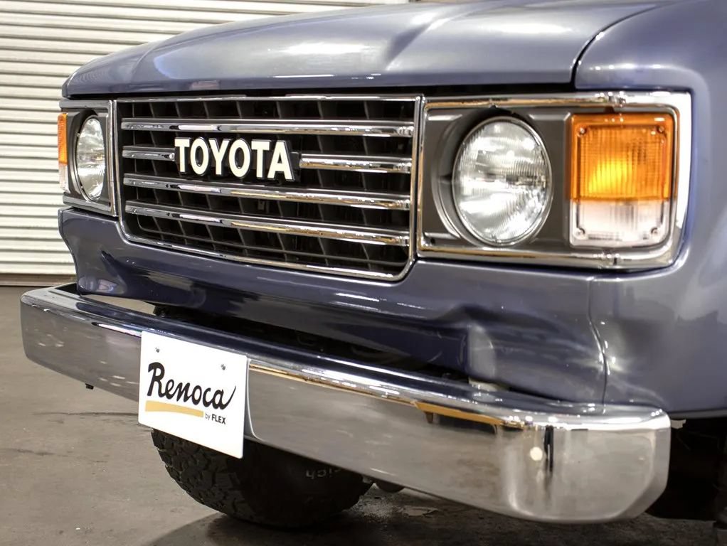 Used 1996 Toyota Land Cruiser w/ Leather Trim Pkg AWD/4WD image 11