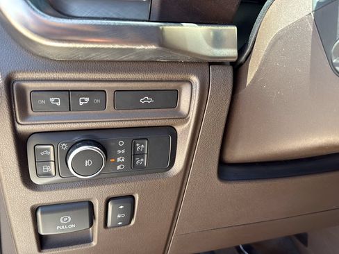 Used 2022 Ford F150 King Ranch w/ Equipment Group 601A High RWD image 15