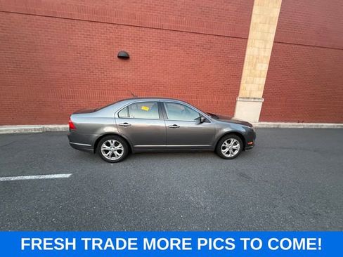 Used 2012 Ford Fusion SE FWD image 1