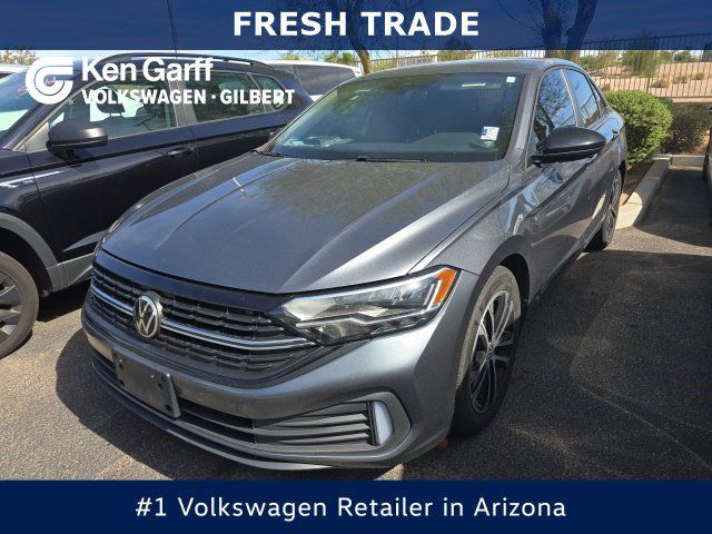 Used 2022 Volkswagen Jetta Sport FWD image 1