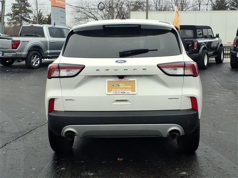 Certified 2022 Ford Escape SEL image 5