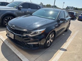 Used 2019 Kia Optima S image 1