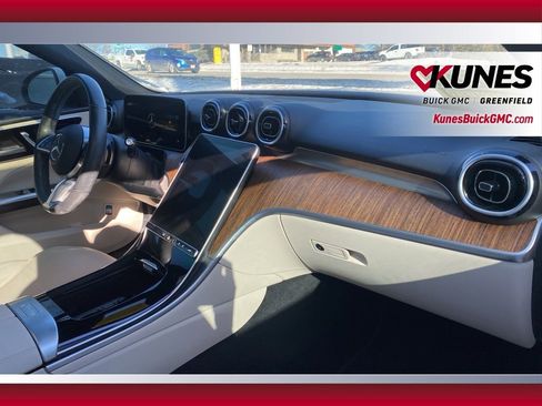 Used 2023 Mercedes-Benz C 300 4MATIC Sedan image 37