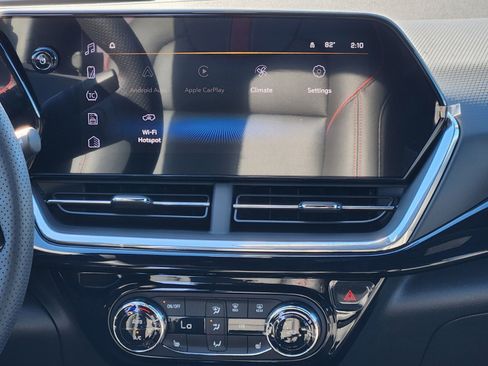 New 2026 Chevrolet Trax RS w/ Driver Confidence Package image 8