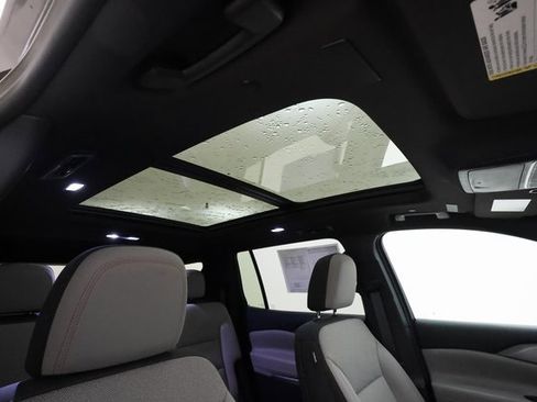 Certified 2024 Chevrolet Traverse LT w/ Enhanced Driving Package image 25