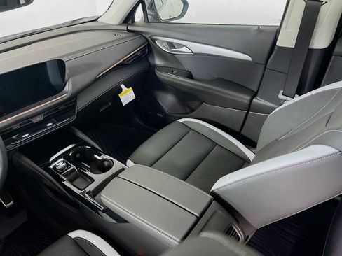 New 2026 Buick Envision Sport Touring image 23