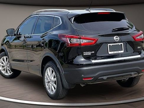 Certified 2021 Nissan Rogue Sport SV w/ Technology Package FWD image 11