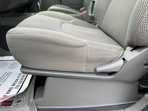 Used 2020 Nissan Frontier SV RWD image 15