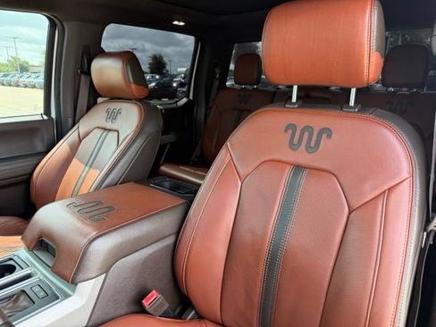 Used 2018 Ford F150 King Ranch w/ Equipment Group 601A Luxury AWD/4WD image 11