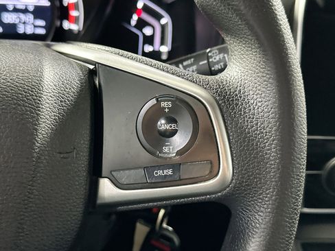 Used 2018 Honda CR-V LX image 20