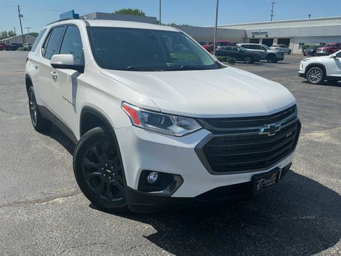 Used 2020 Chevrolet Traverse RS FWD image 1