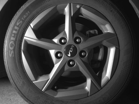 Used 2025 Kia K4 LXS image 13