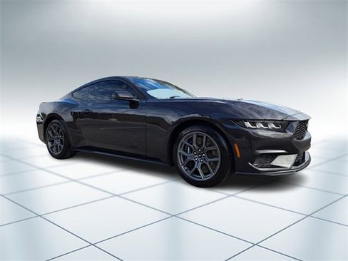Used 2024 Ford Mustang Premium w/ 2.3L High Performance Package image 2