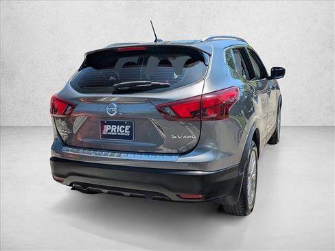 Used 2018 Nissan Rogue Sport SV AWD/4WD image 5