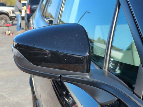 Used 2023 Subaru Outback Onyx Edition image 12