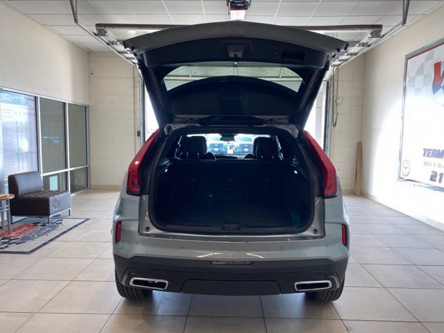 Used 2025 Cadillac XT4 Premium Luxury AWD/4WD image 7
