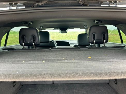 Used 2024 Cadillac XT4 Premium Luxury FWD image 8
