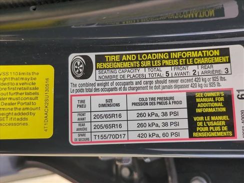 Used 2025 Toyota Camry LE FWD image 14