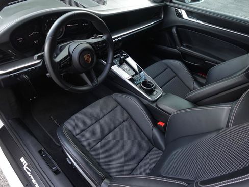 Used 2020 Porsche 911 Carrera S RWD image 8