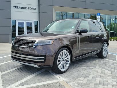 New 2026 Land Rover Range Rover Long Wheelbase SE