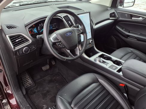 Used 2022 Ford Edge SEL w/ Convenience Package image 12